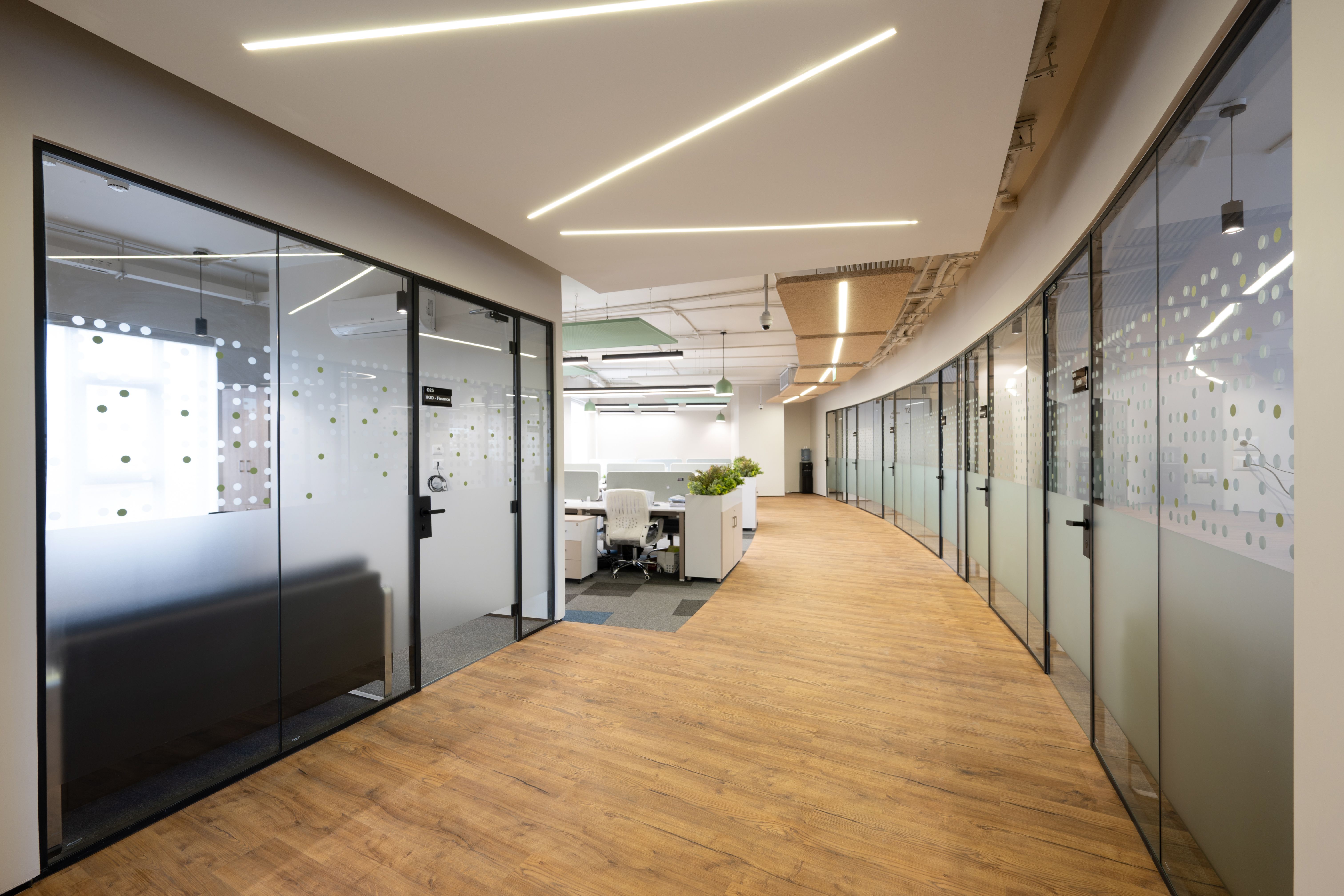 Staff Arabia