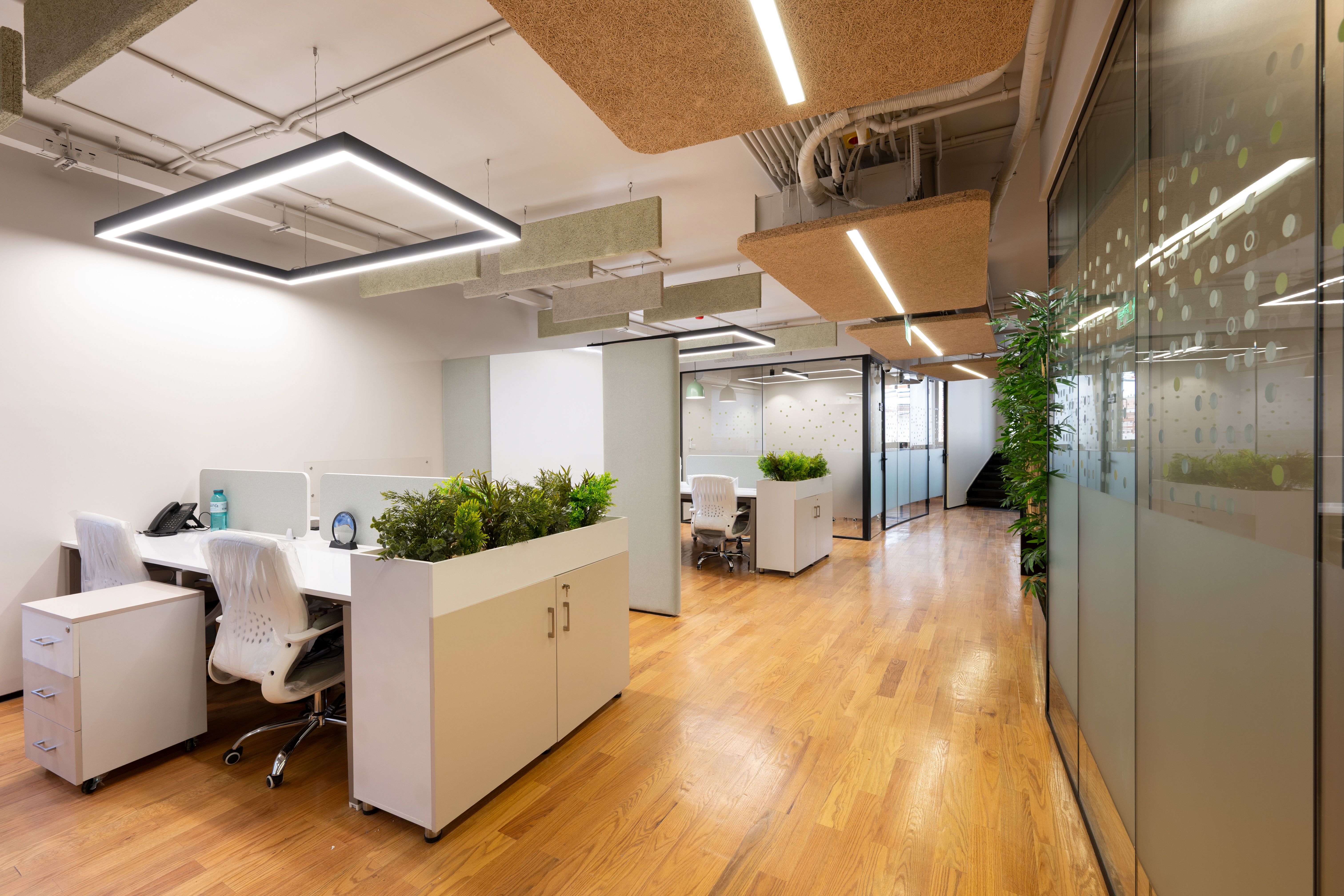 Staff Arabia