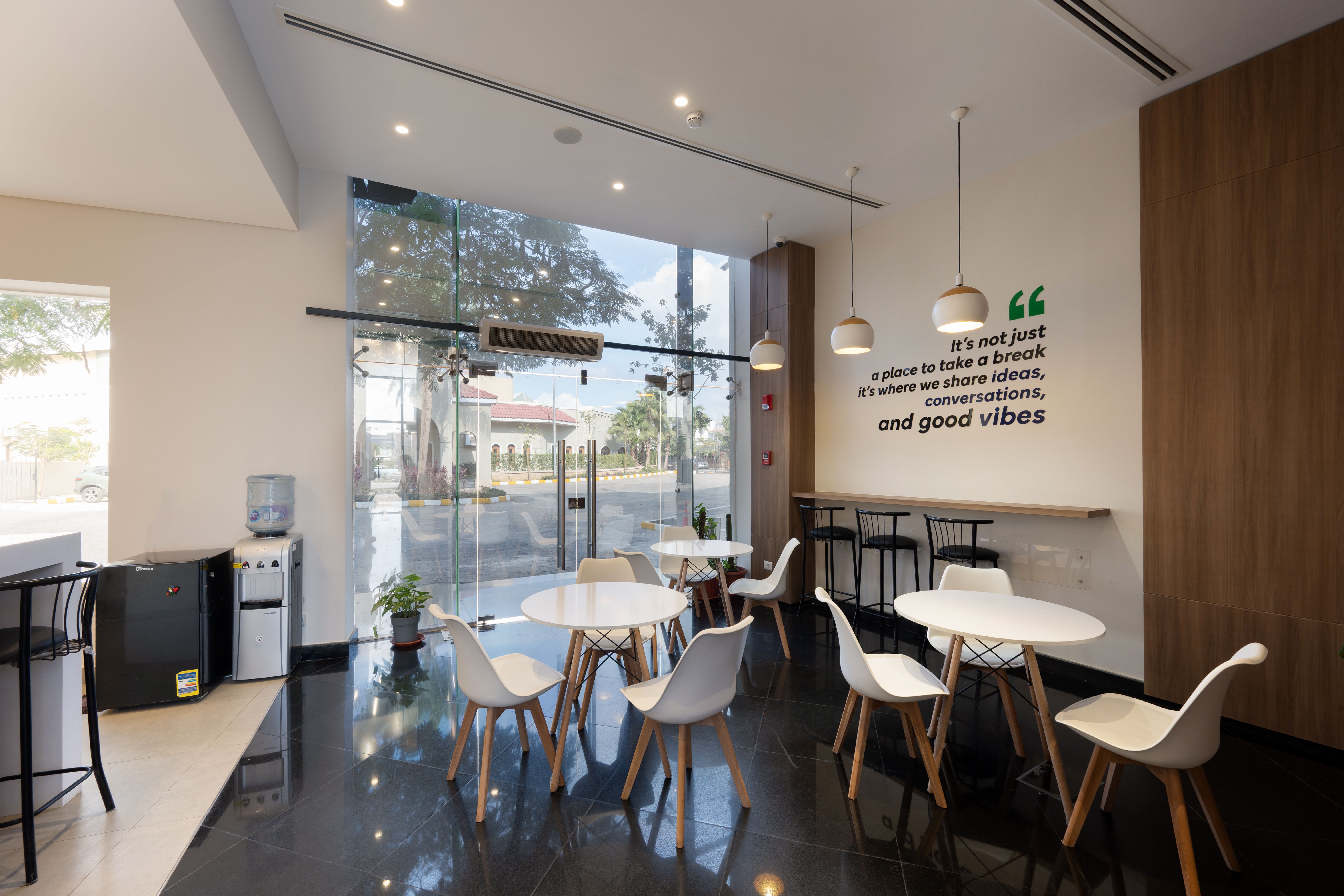 Staff Arabia