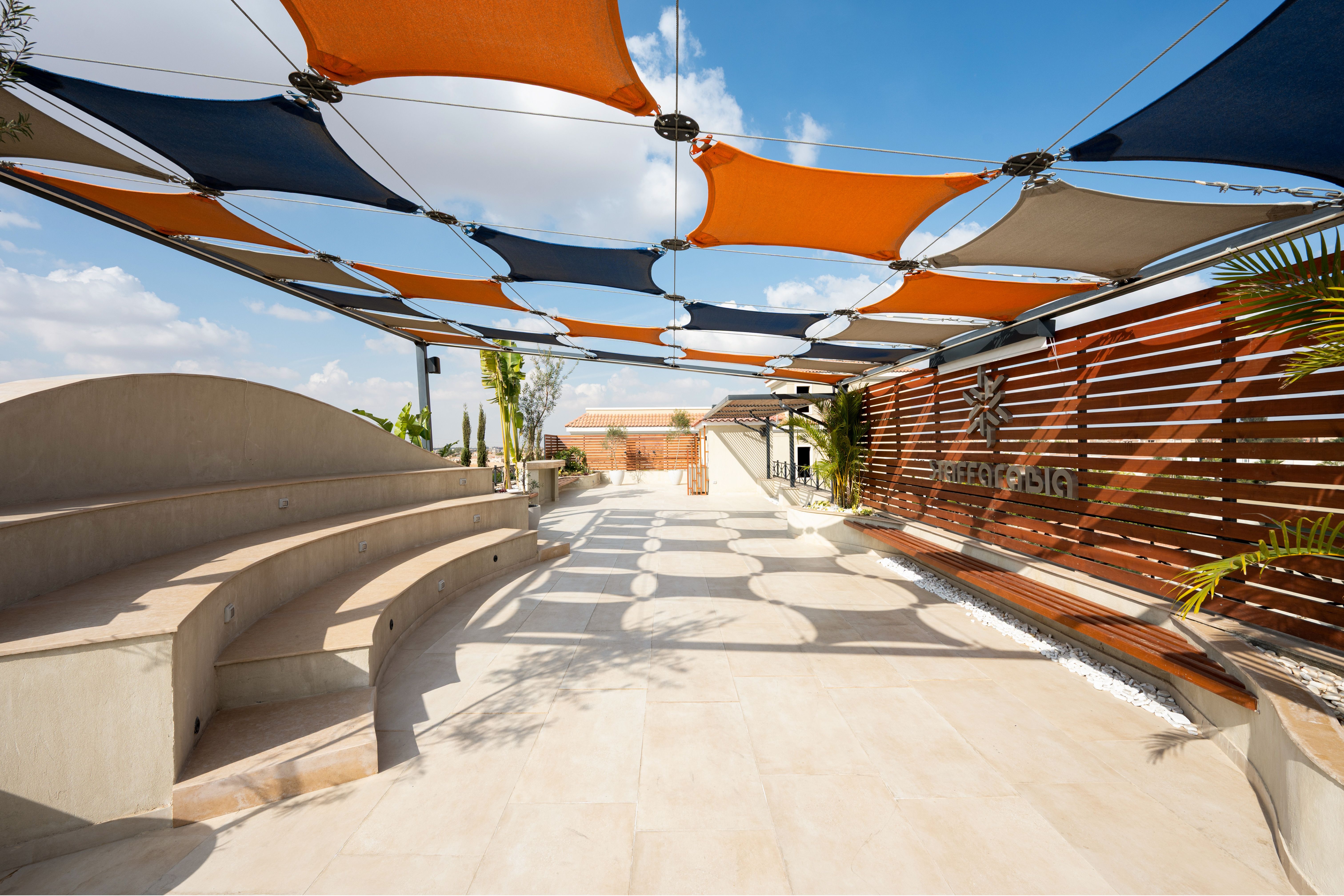 Staff Arabia