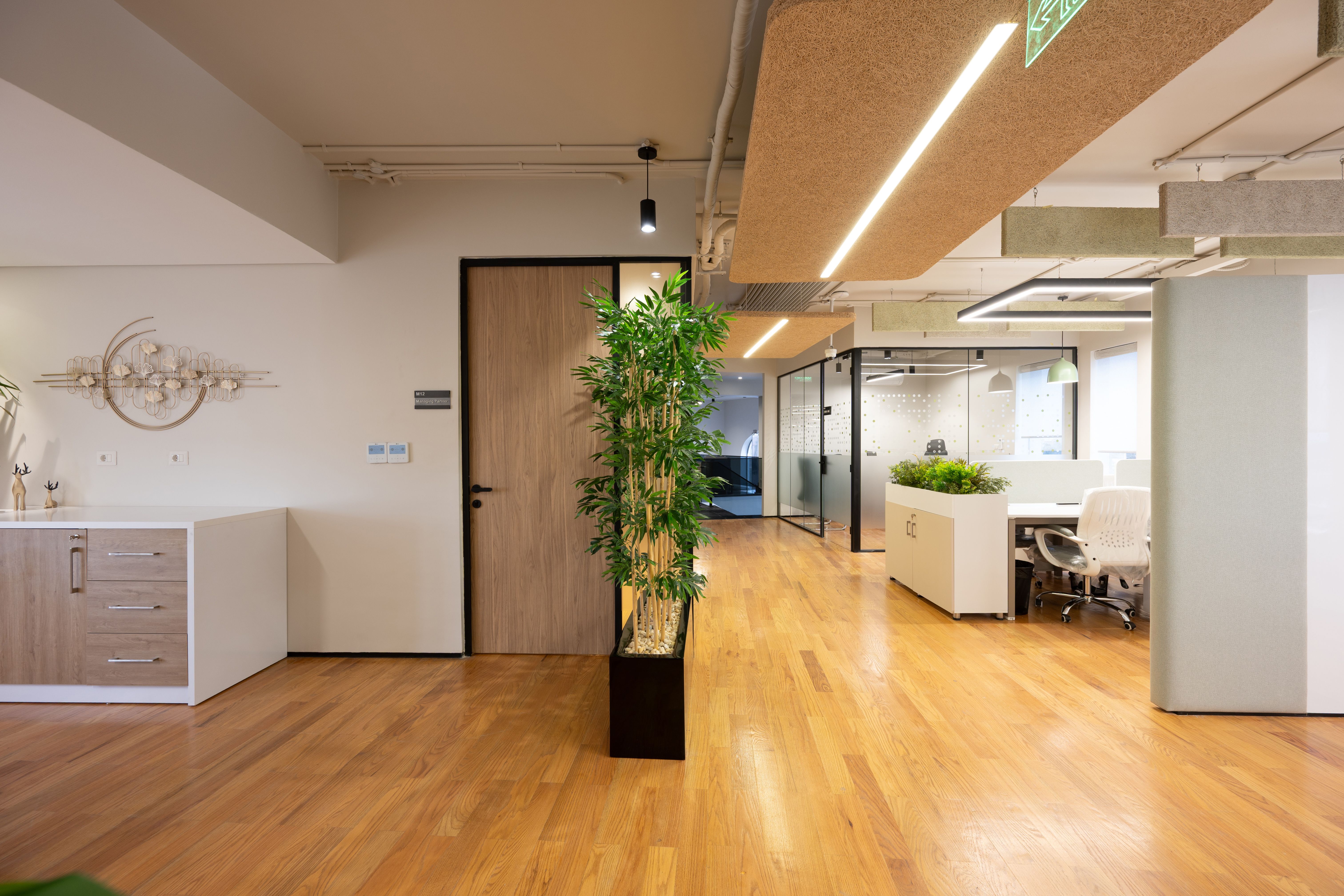 Staff Arabia